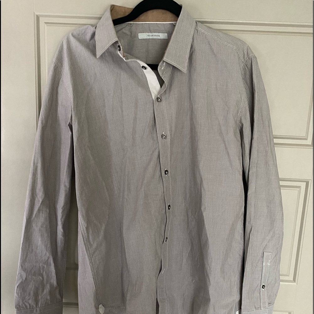 7Diamomds Button Down Dress Shirt